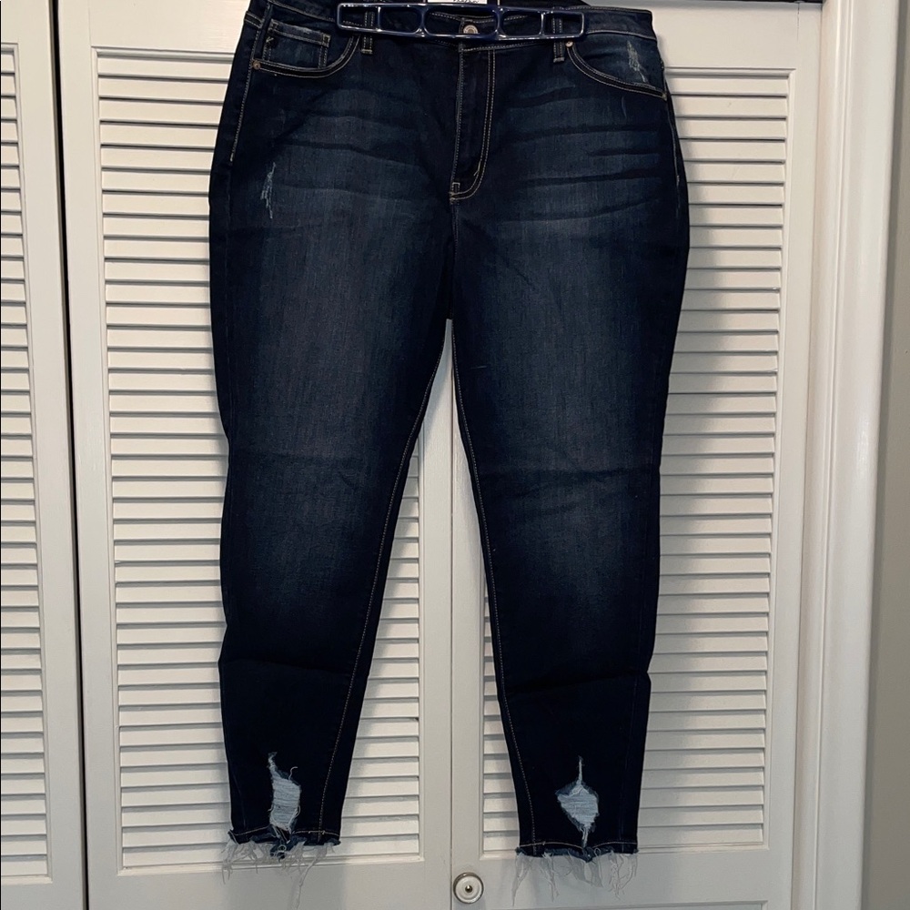 KanCan Midnight Distressed Ankle Jeans, 2XL